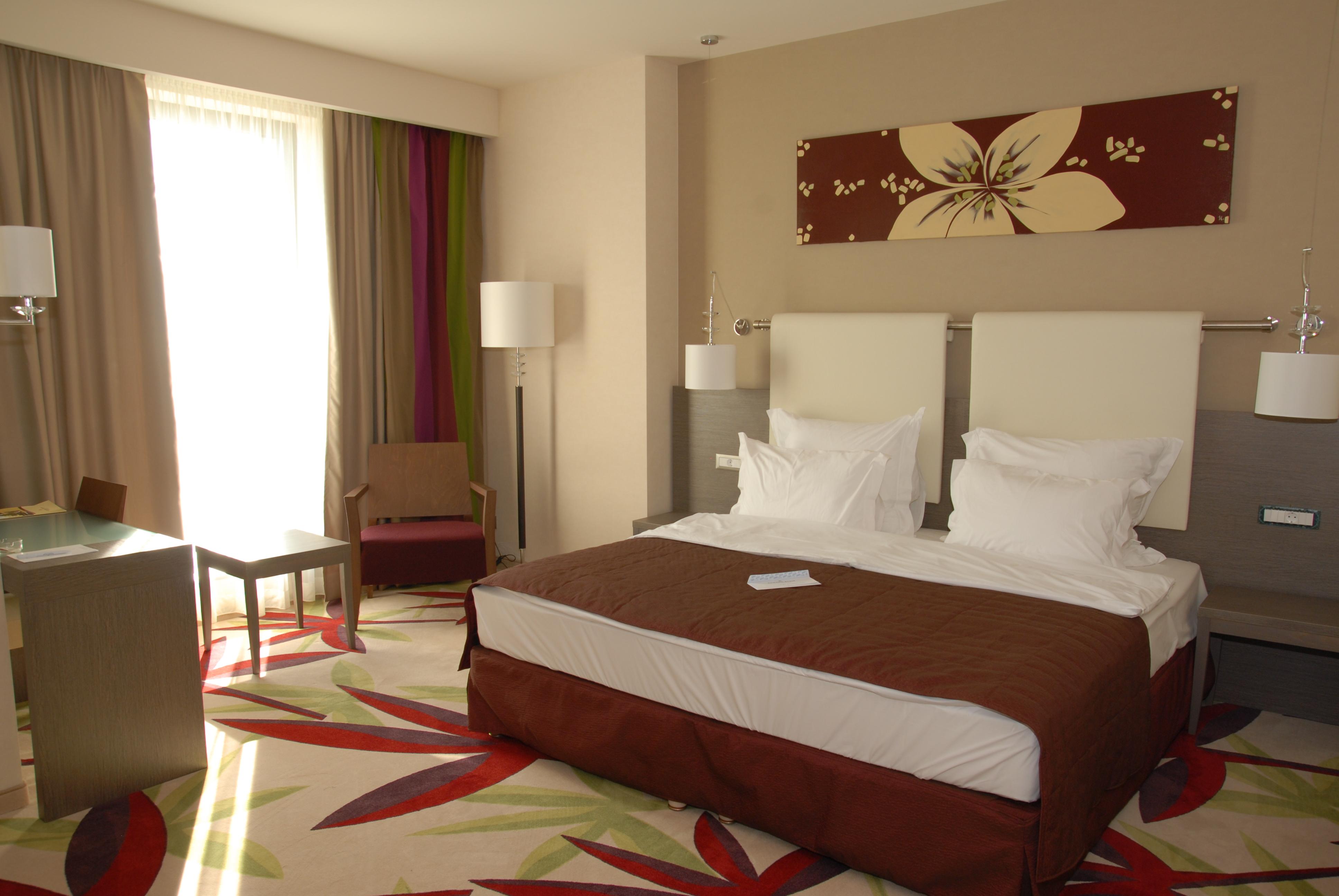 Golden Tulip Ana Dome Hotel คลูจ-นาโปกา ภายนอก รูปภาพ